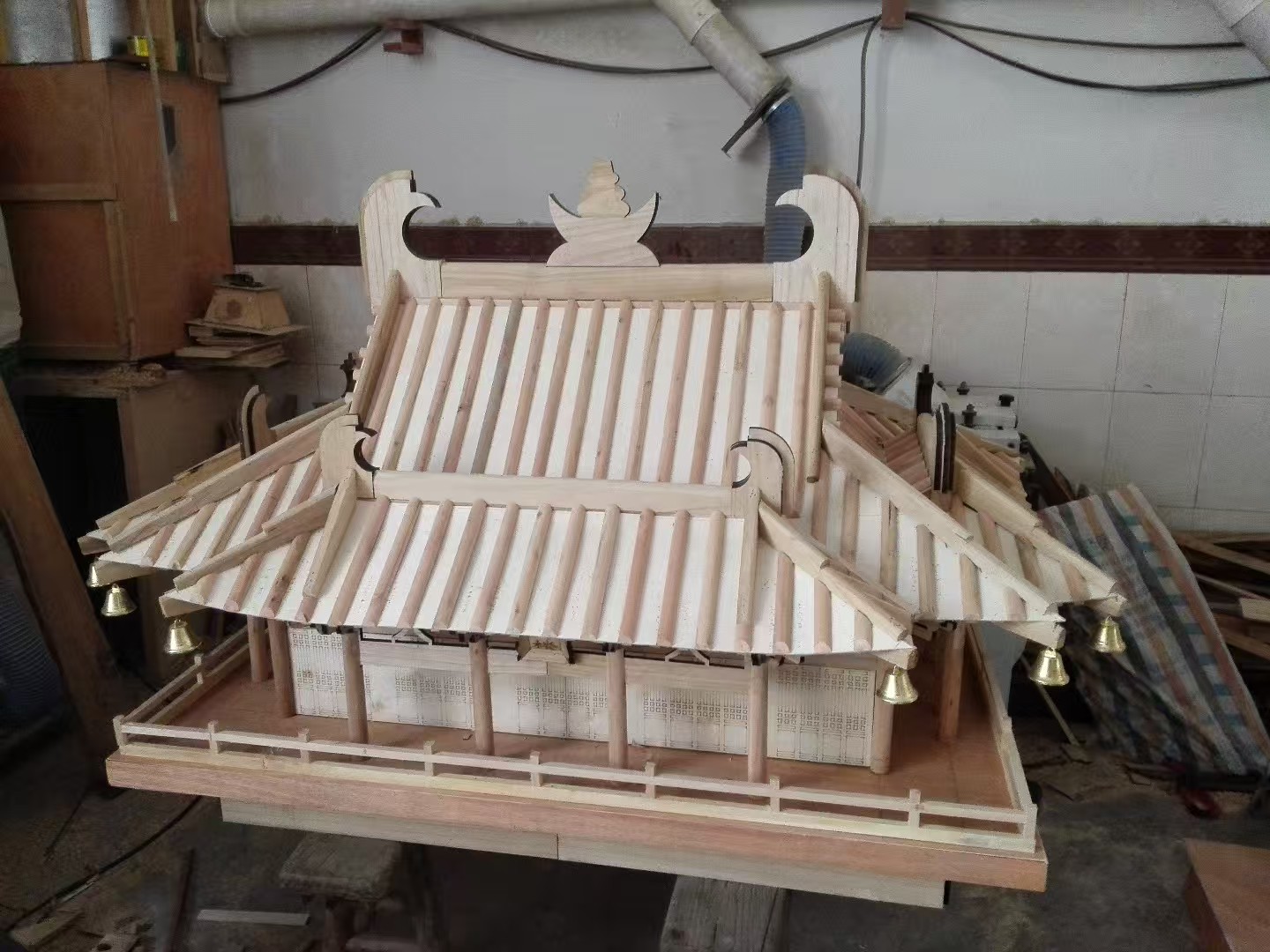 Large wooden Guanque Tower model during the unfinished workshop stage